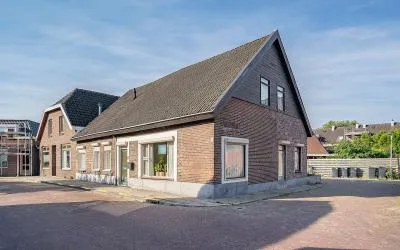 Twee-onder-één-kap te koop: Kromme Elleboog 2, Coevorden-Centrum Coevorden