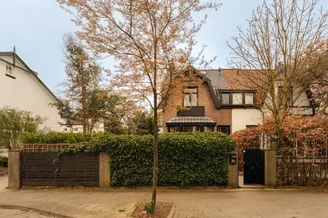 Hoekwoning te koop: Kromme Englaan 11, Bussum