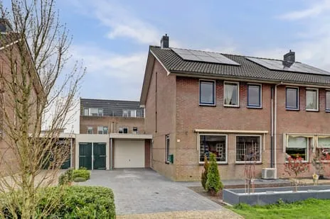 Twee-onder-één-kap te koop: Kromme Warren 41, Echtenerbrug-Kom Echtenerbrug