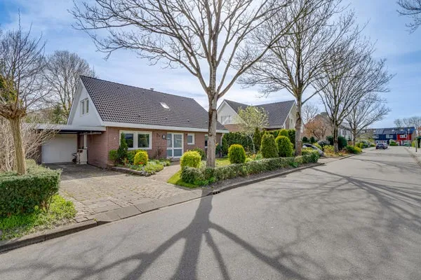 Vrijstaande woning te koop: Krommeakker 42, Noord-Scharwoude