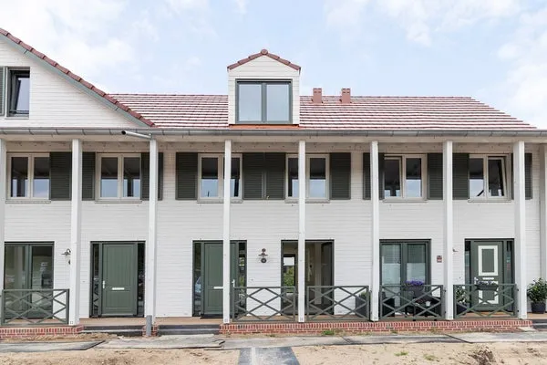 Tussenwoning te huur: Krommehoekstraat 16, Kortvoort Amsterdam