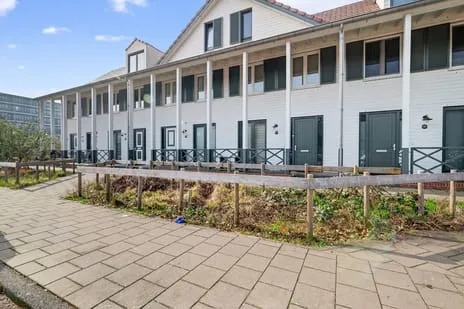Tussenwoning te koop: Krommehoekstraat 22, Kortvoort Amsterdam