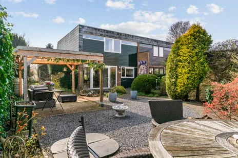 Hoekwoning te koop: Krommeland 29, Velsen-Oost Velsen-Zuid