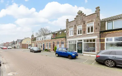 Tussenwoning te koop: Krommenieërweg 101, Wormerveer Centrum Wormerveer