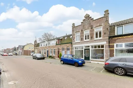 Tussenwoning te koop: Krommenieërweg 101, Wormerveer Centrum Wormerveer