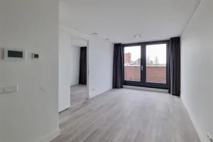 Woning te huur: Krommertstraat, Pieter van der Doesbuurt Amsterdam