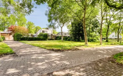 Tussenwoning te koop: Krommeweg 19, Stiphout-Dorp Helmond