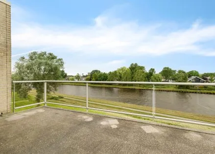 Apartment for sale: Krommezijl 52, Zuiderburen Leeuwarden