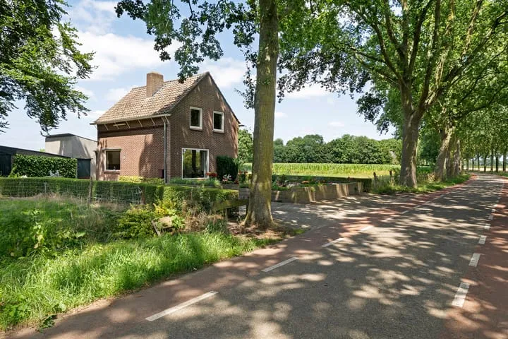 Vrijstaande woning te koop: Kromstraat 9, Overlangel Overlangel