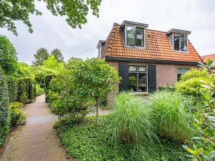 Semi-detached for sale: Krönerweg 30, Maarn-Dorp Maarn