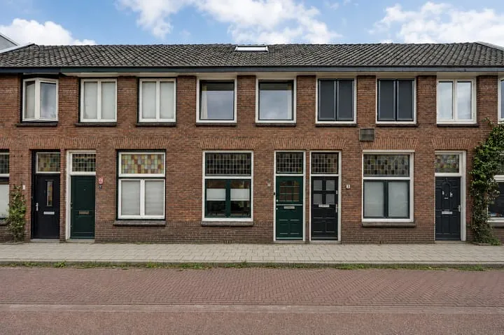 Terraced house for sale: Kroontjesmolen 5, Vermeerkwartier-West Amersfoort
