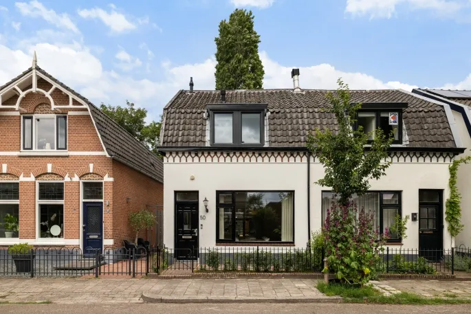 Twee-onder-één-kap te koop: Krugerlaan 50, Carré Zeist