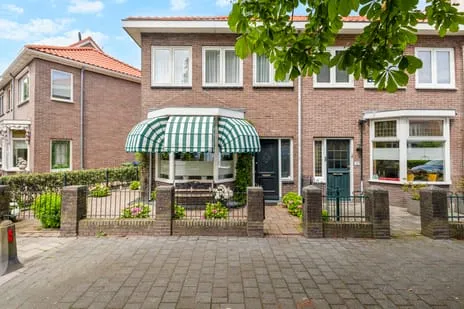Hoekwoning te koop: Krugerstraat 17, Van Galenbuurt Den Helder