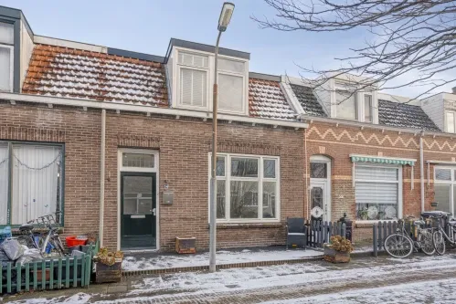 Tussenwoning te koop: Krugerstraat 54, Zaandam