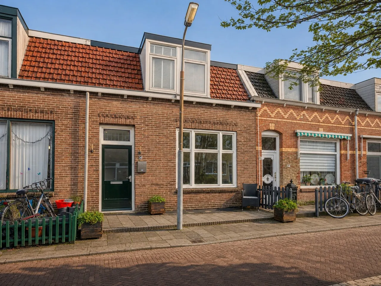 Tussenwoning te koop: Krugerstraat 54, Zaandam