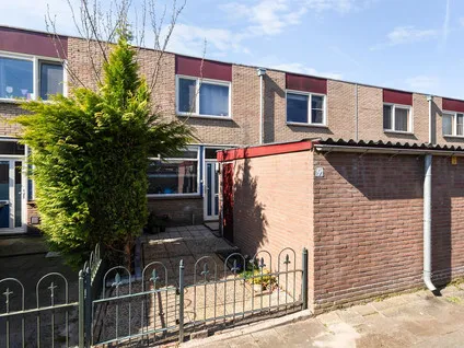 Tussenwoning te koop: Kruidenburg 9, Lusten-, Burgen- en Steinenbuurt Gouda