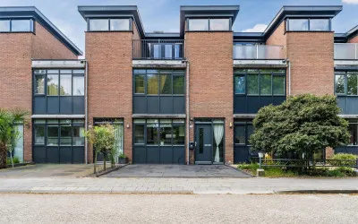 Tussenwoning te koop: Kruidendreef 90, Kruidenbuurt Amersfoort