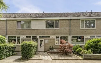 Terraced house for sale: Kruidenlaan 14, Kruidenbuurt Oosterhout