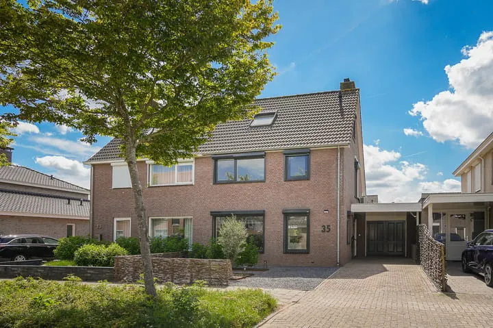 Semi-detached for sale: Kruidenlaan 35, Kerkdriel Kerkdriel