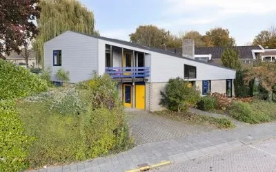 Vrijstaande woning te koop: Kruidentuin 1, Barendrecht