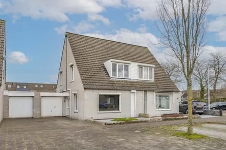 Tussenwoning te koop: Kruiningenstraat 46, Tilburg