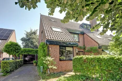 Corner house for sale: Kruisbessengaard 23, Noorderwaard-Noord Wijk Bij Duurstede