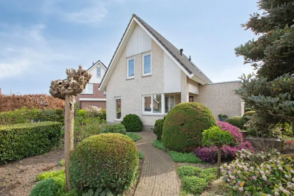 Vrijstaande woning te koop: Kruisherenstraat 8, Groessen Groessen