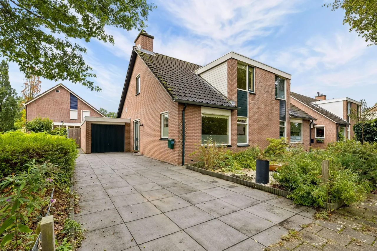 Hoekwoning te koop: Kruiskamplaan 111-2, Eibergen