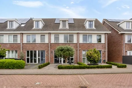 Tussenwoning te koop: Kruiskamplaan 46, Waldijk Uitgeest