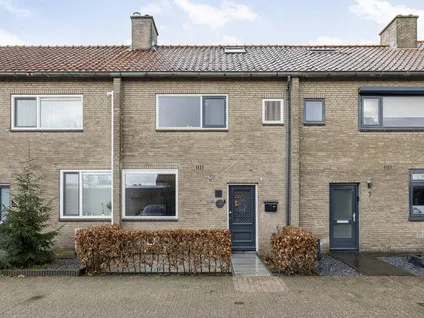 Tussenwoning te koop: Kruispad 8, Prinsenbeek Prinsenbeek