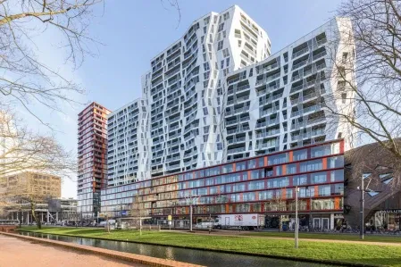 Appartement te huur: Kruisplein 550, Rotterdam