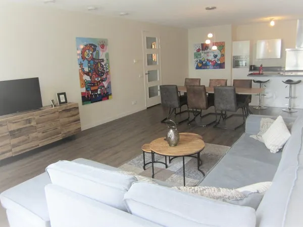 Woning te huur: Kruisplein, Oude Westen Rotterdam