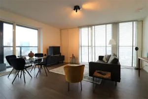 Woning te huur: Kruisplein, Rotterdam