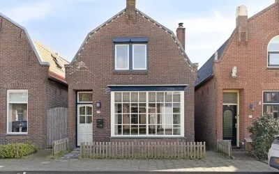 Vrijstaande woning te koop: Kruisstraat 19, Die Swaluw Lage Zwaluwe