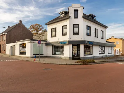 Twee-onder-één-kap te koop: Kruisstraat 57, Oud-Stein Stein