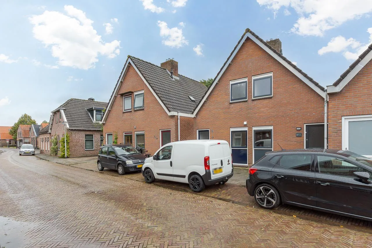 Tussenwoning te koop: Kruisstraat 67, Oldemarkt
