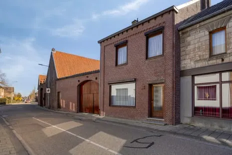 Twee-onder-één-kap te koop: Kruisstraat 94, Oud-Stein Stein