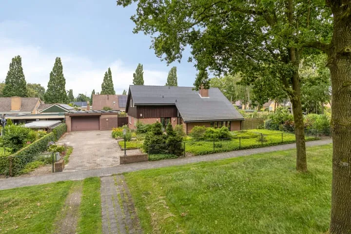Vrijstaande woning te koop: Kruistraat 2, Wolvega-De Meulepolle Wolvega
