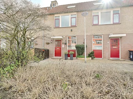 Tussenwoning te koop: Kruisvaarder 19, Rhoon