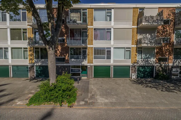 Appartement te koop: Kruisvoorde 36, Zuidwijk Rotterdam