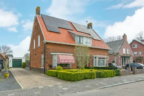 Twee-onder-één-kap te koop: Kruisweg 893A, Hoofddorp Centrum Oost Hoofddorp