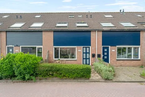 Terraced house for sale: Kruiszwin 3119, Kruiszwin Julianadorp