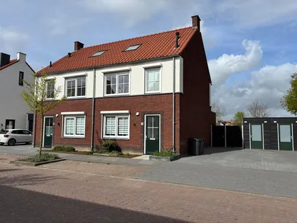 Twee-onder-één-kap te koop: Kruithuisstraat 8, IJzendijke Ijzendijke