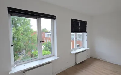 Appartement te huur: Kruizemuntstraat 39C, Carnisse Rotterdam