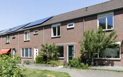 Tussenwoning te koop: Kruizemuntstraat 579, De Mheen Apeldoorn