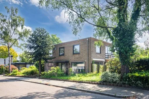 Woning te koop: Kruizemuntstraat, De Mheen Apeldoorn