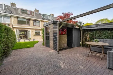Tussenwoning te koop: Krulmos 9, Ommoord Rotterdam