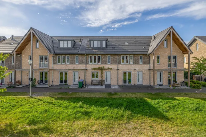 Tussenwoning te koop: Kuifeend 19, Pijnacker
