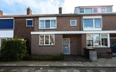 Tussenwoning te koop: Kuikensweg 46, Westertuinen Beverwijk