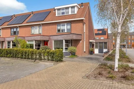Hoekwoning te koop: Kuileweid 2, Tuitjenhorn-Centrum en Kerkbuurt Tuitjenhorn